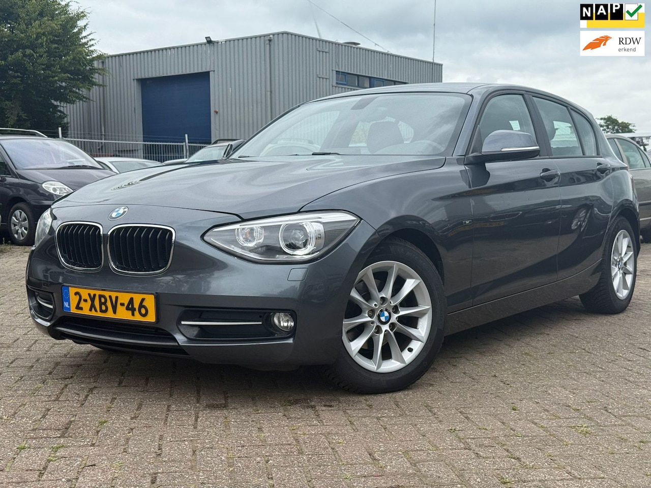 BMW 1-serie - 114i EDE Sport Edition - AutoWereld.nl