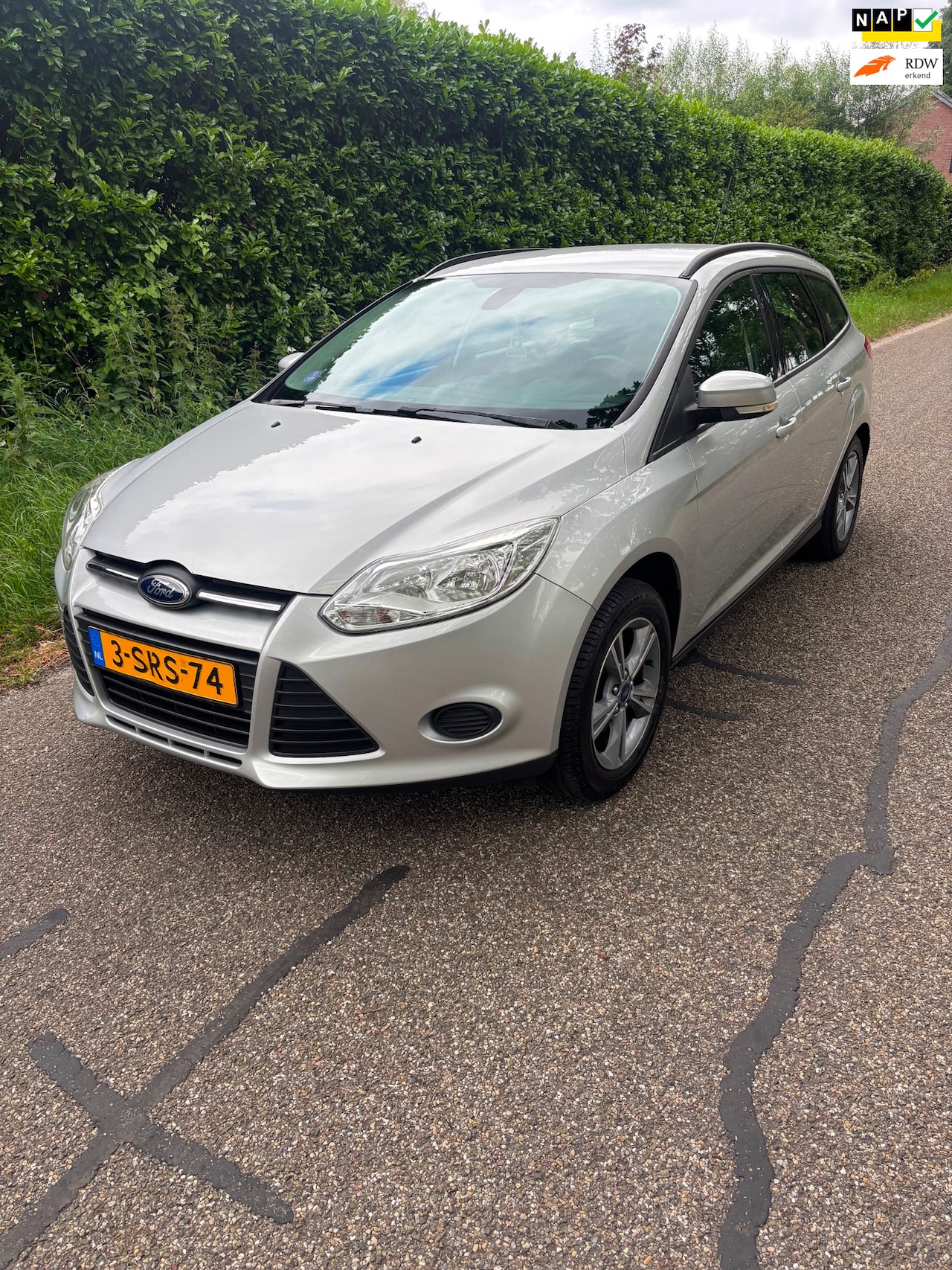 Ford Focus Wagon - 1.0 EcoBoost Edition 1.0 EcoBoost Edition - AutoWereld.nl
