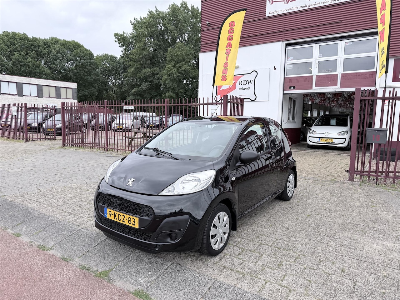Peugeot 107 - 1.0 68PK 3D Access Pack Accent - AutoWereld.nl