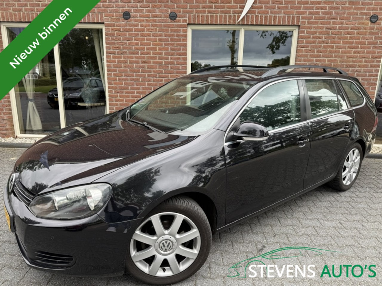 Volkswagen Golf Variant - 1.6 NAVI / CLIMA / LMV / TREKHAAK / 2X PDC - AutoWereld.nl
