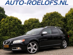 Volvo V70 - 2.0T R-Edition Automaat * Leer * Navi