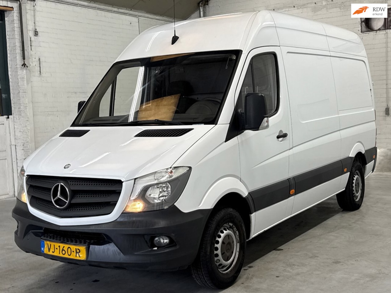 Mercedes-Benz Sprinter - 313 2.2 CDI 366 DC L2H2 | Camera | Trekhaak | Cruise control - AutoWereld.nl