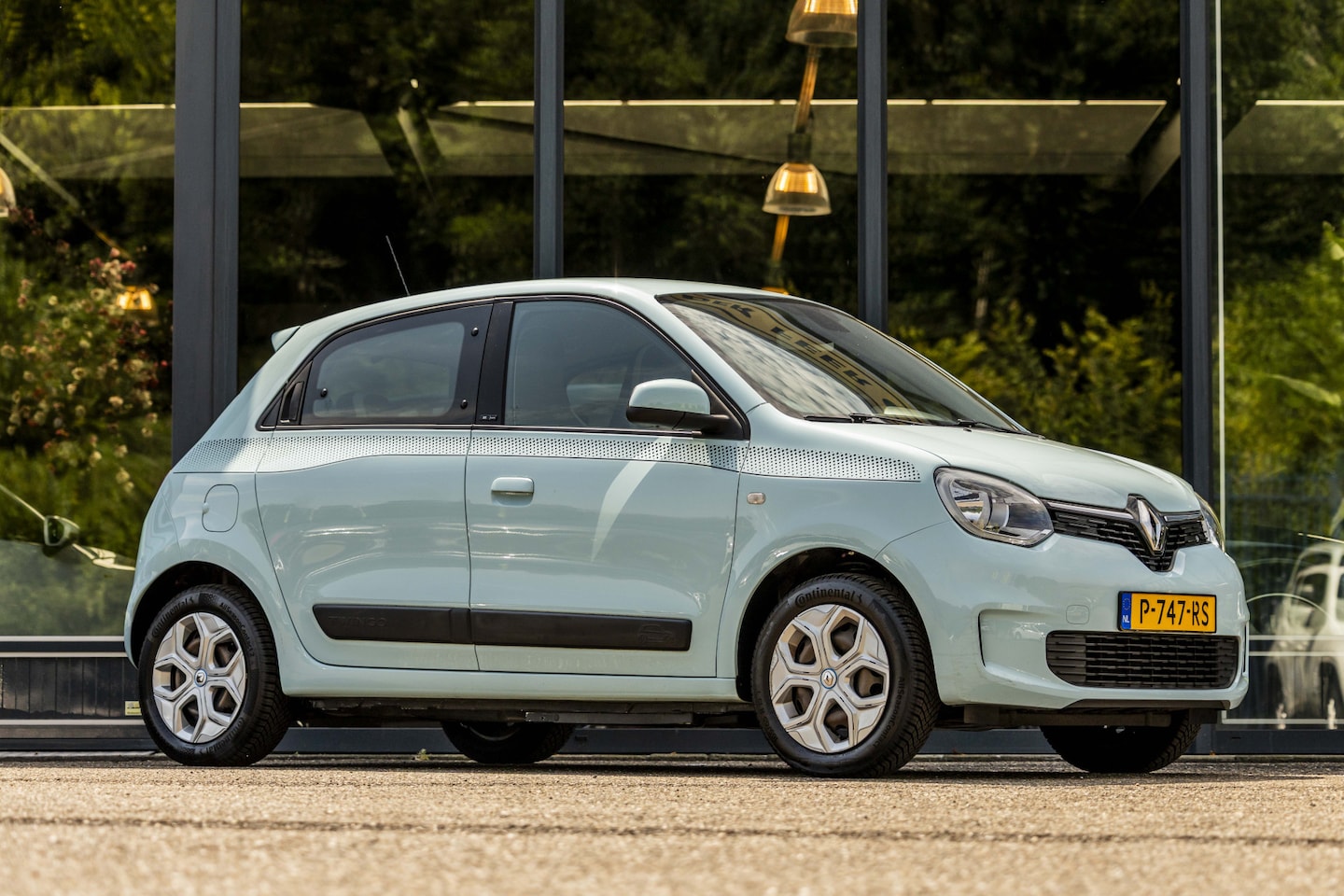 Renault Twingo Z.E. - R80 Série Limitée Vibes SOH 92% - AutoWereld.nl