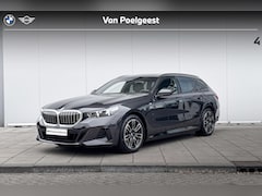 BMW 5-serie Touring - 530e M Sport Edition Driving Assistant Professional / Comfort Access / Harman Kardon / Com