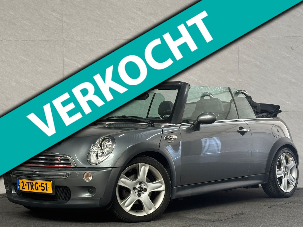 MINI Cabrio - Mini 1.6 Cooper S - JCW - Leder - Stoelverw - Cabrio - H/K - AutoWereld.nl
