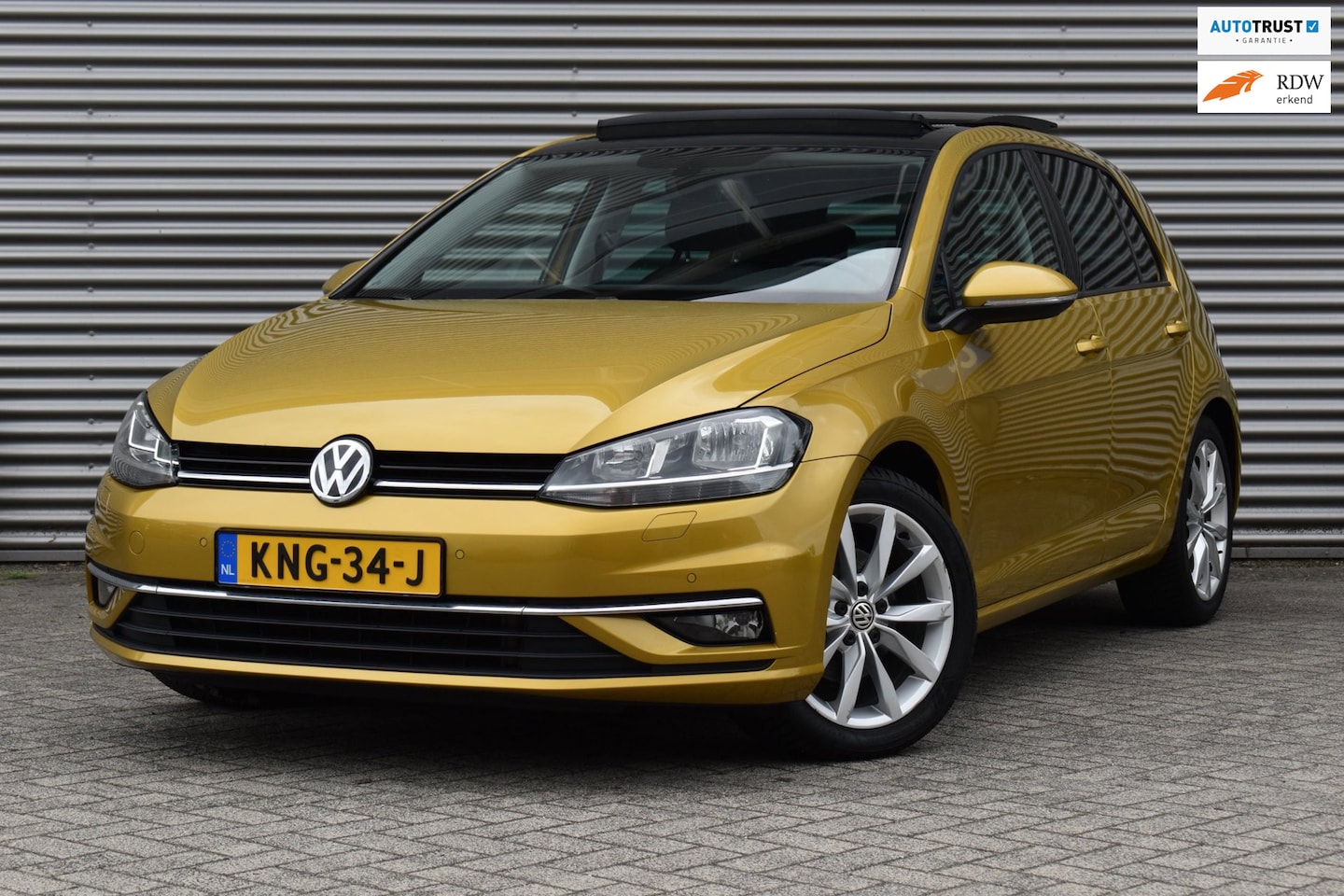 Volkswagen Golf - 1.5 TSI 150-PK DSG, Panorama, Ecc, Cruise, Camera, Lmv. - AutoWereld.nl