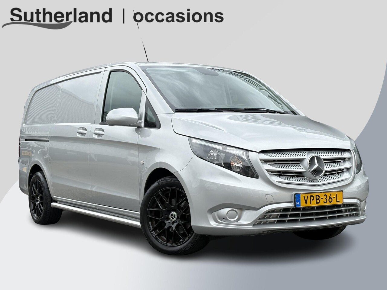 Mercedes-Benz Vito - 114 CDI Lang | 136pk Automaat | Trekhaak | Carplay | Camera | Sidebars | 18'' LM Velgen | - AutoWereld.nl