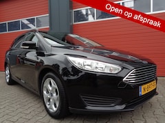 Ford Focus Wagon - 1.0 First Edition 126PK Clima Cruise LMV 6-BAK Trekhaak