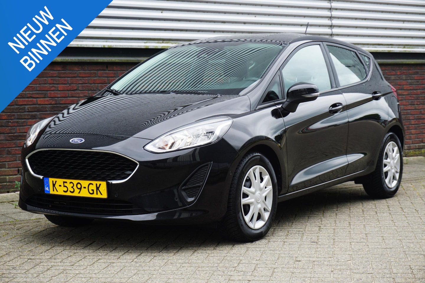 Ford Fiesta - 1.0 EcoB.95PK Connected/Parkeersensor voor+achter/ All-Season banden. - AutoWereld.nl