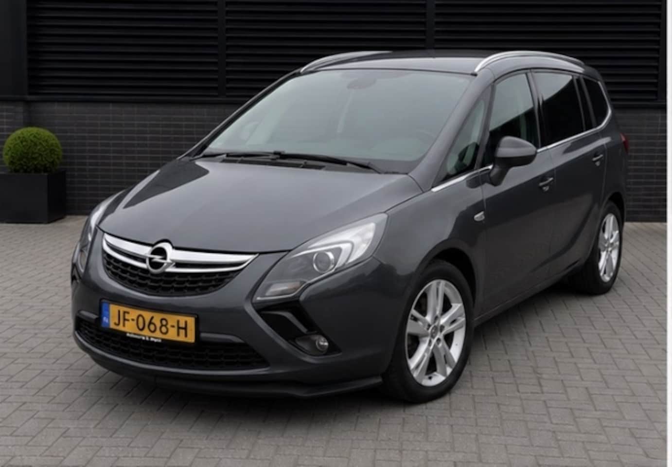 Opel Zafira Tourer - 1.6 CDTI Bns+ 7PERSOONS| LEER| CLIMA| NAVI| CRUISE - AutoWereld.nl