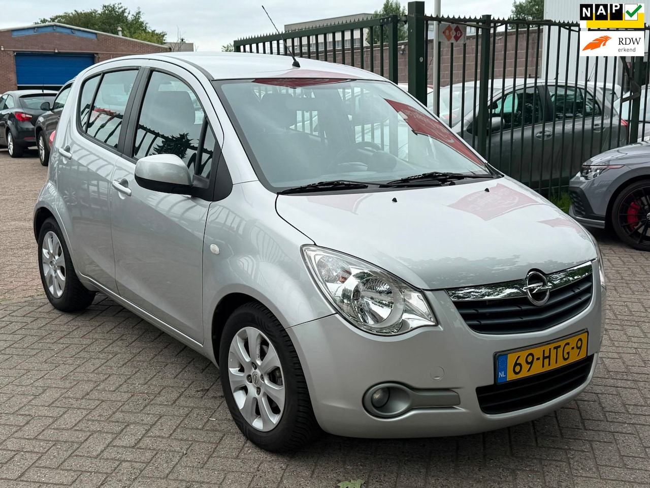 Opel Agila - 1.2 Enjoy Automaat trekhaak airco elektrische ramen cv op afs - AutoWereld.nl
