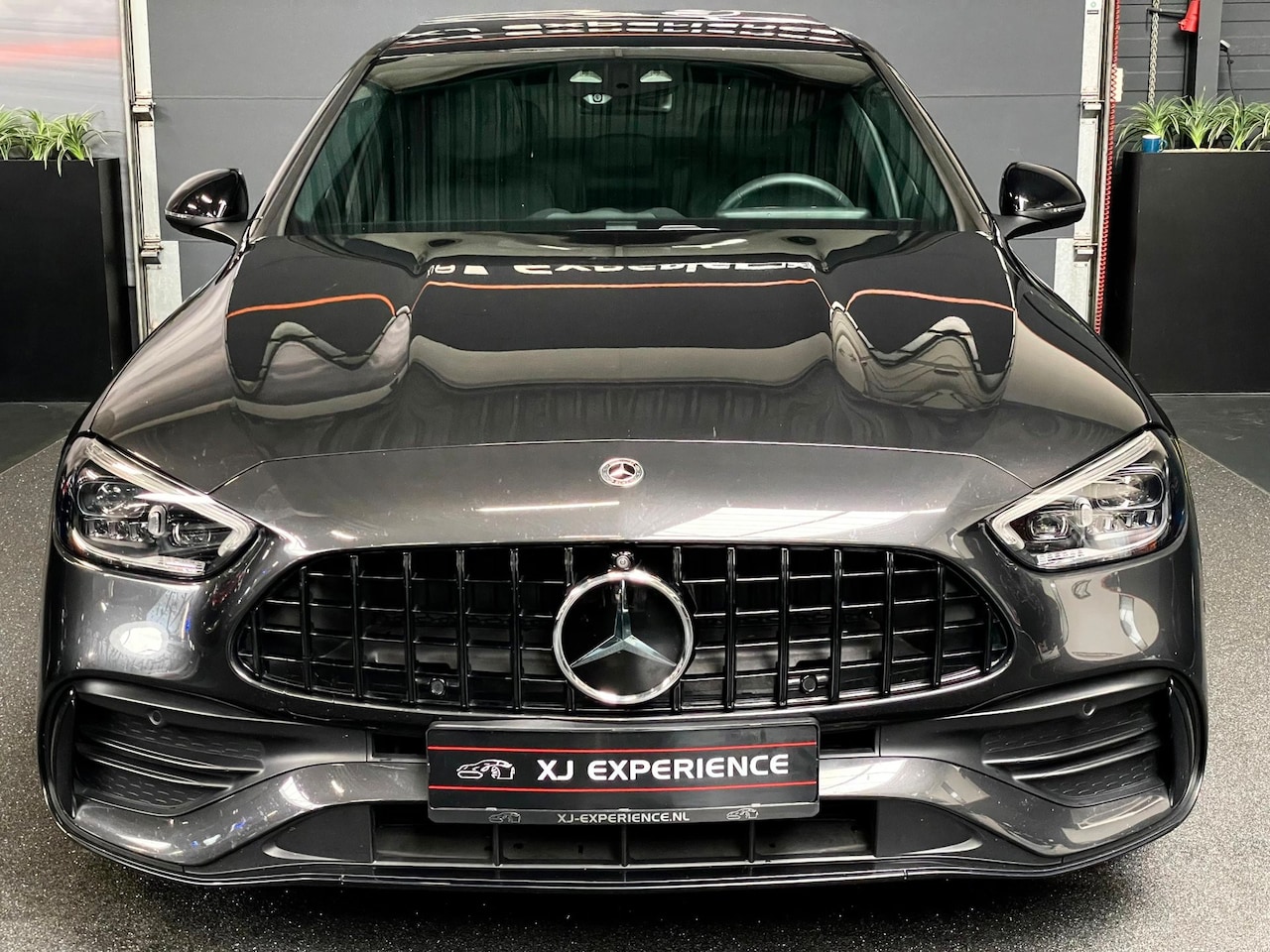 Mercedes-Benz C-klasse - 300 e AMG-LINE PANO Burmester 313 PK - AutoWereld.nl