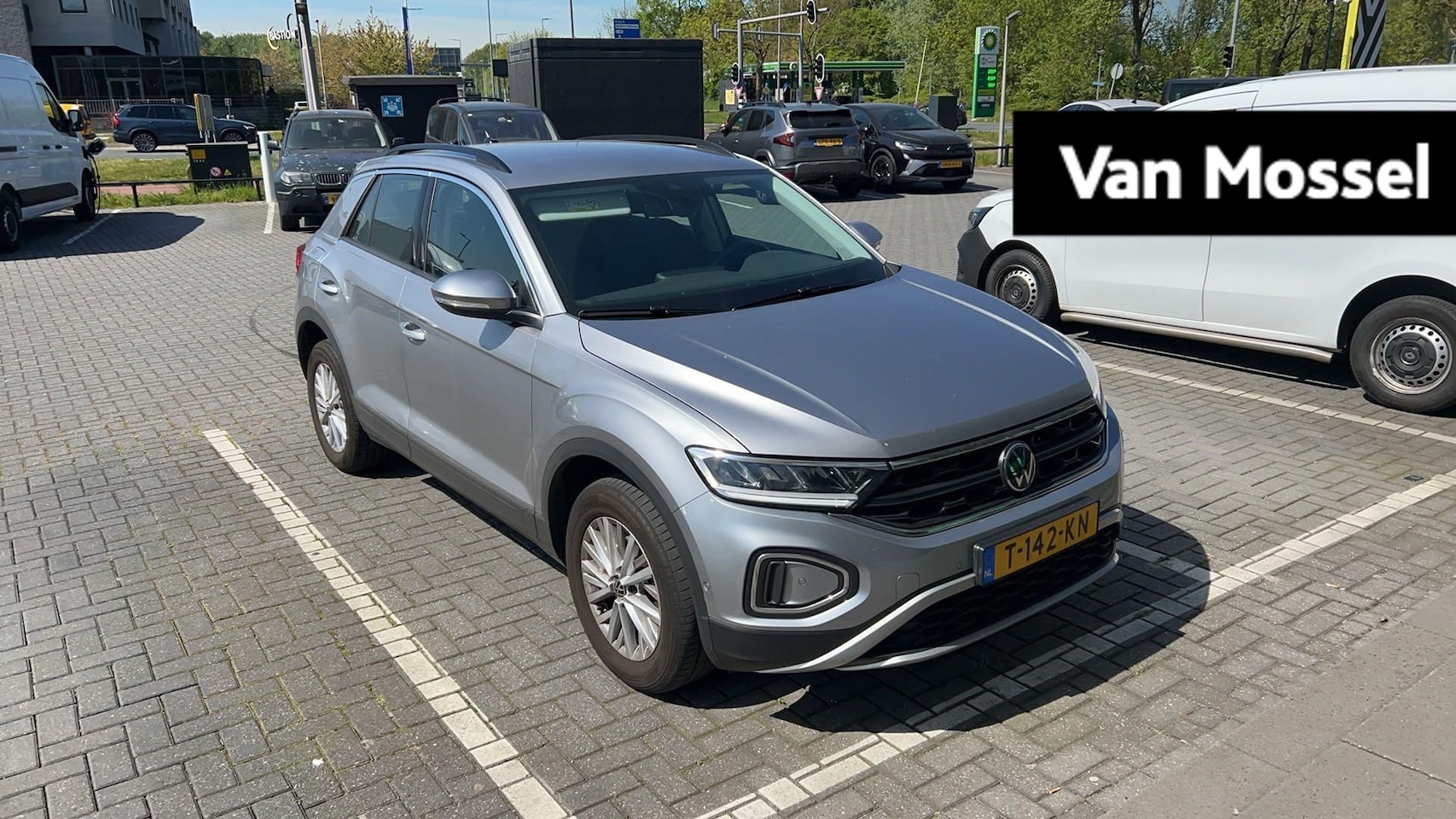 Volkswagen T-Roc - 1.0 TSI Life 1.0 TSI Life | 110 PK | - AutoWereld.nl