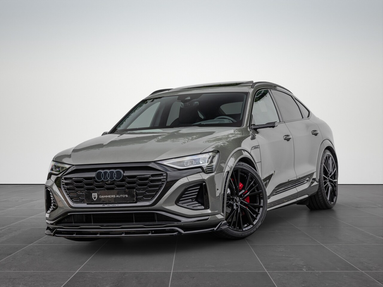Audi Q8 Sportback e-tron - SQ8 504pk Quattro 115 kWh S-stoelen Pano B&O HuD - AutoWereld.nl