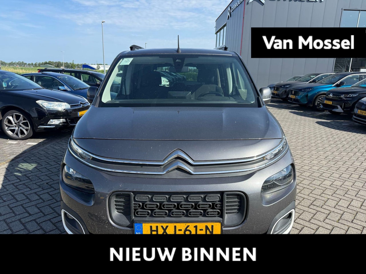 Citroën Berlingo - 1.2 PureTech Shine 1.2 PureTech Shine - AutoWereld.nl