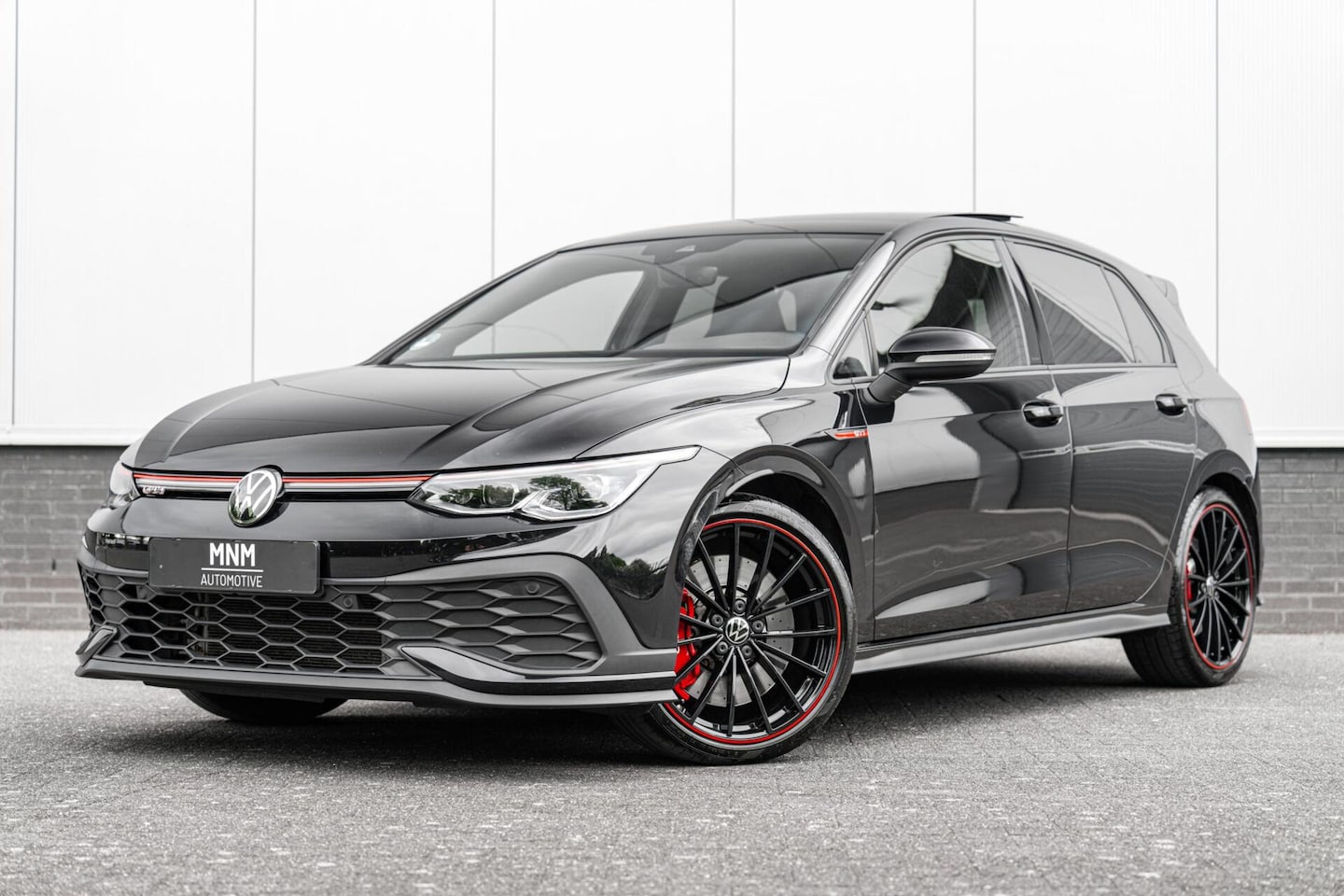 Volkswagen Golf - 2.0 TSI GTI Clubsport 45 |Pano|Akrapovic|IQ-Light - AutoWereld.nl