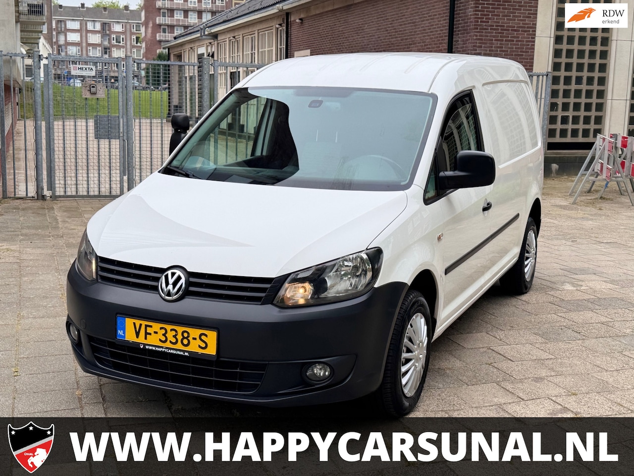 Volkswagen Caddy Maxi - 1.6 TDI AUTOMAAT, NAVI, NAP, NIEUWE APK - AutoWereld.nl