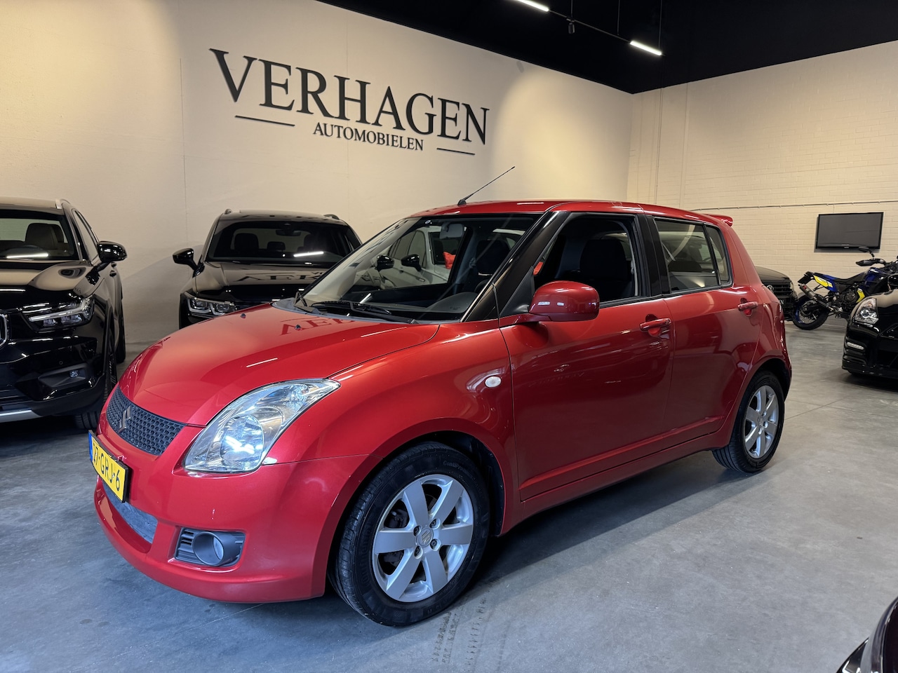 Suzuki Swift - 1.3 Exclusive Automaat Airco slechts 53dkm !! - AutoWereld.nl