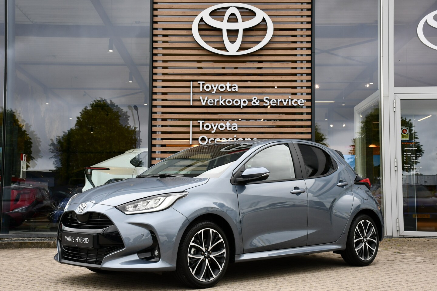 Toyota Yaris - 1.5 Hybrid Dynamic Automaat 116pk | achteruitrij assistent | stoel & stuurwielverwarming | - AutoWereld.nl
