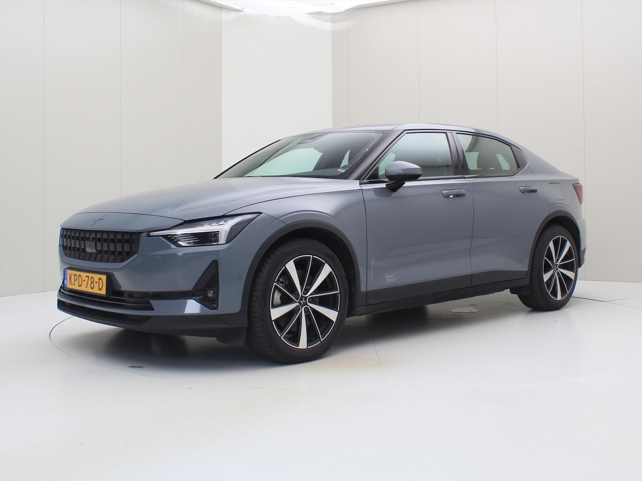 Polestar 2 - Long Range Single Motor 78kWh 94% SoH [ STOELVERWARMING+517KM WLTP+CAMERA+CARPLAY ] - AutoWereld.nl
