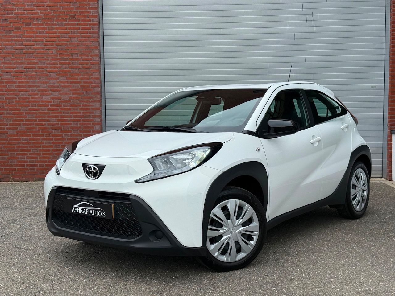 Toyota Aygo X - 1.0 VVT-i S-CVT Play| AUTOMAAT| CARPLAY| GARANTIE - AutoWereld.nl
