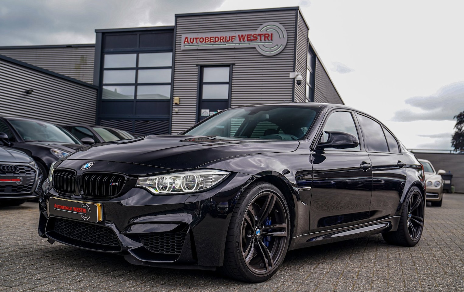 BMW M3 - 3-serie | Carbon Dak | Origineel NL | BMW LED | M Drivers Package | Camera | 100% onderhou - AutoWereld.nl