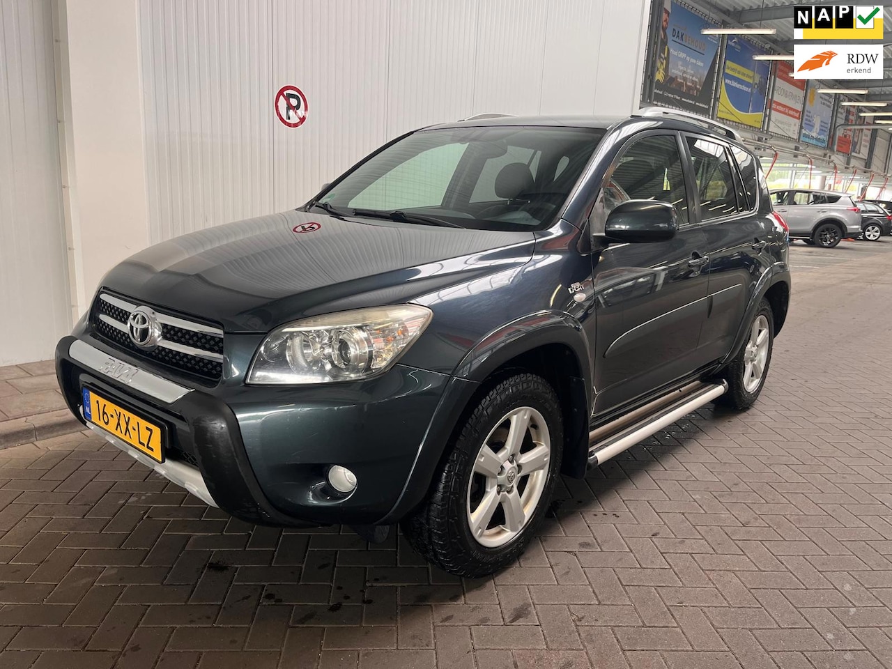 Toyota RAV4 - 2.2 D-CAT Executive 2.2 D-CAT Executive - AutoWereld.nl