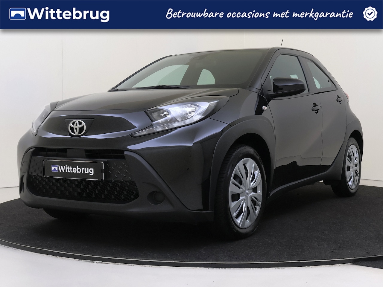 Toyota Aygo X - 1.0 VVT-i MT play 1.0 VVT-i MT Play - AutoWereld.nl