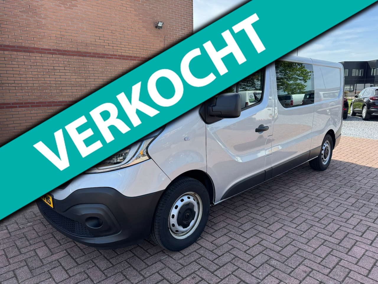 Renault Trafic - 2.0 dCi 120 T29 L2H1 DC Work Edition 2.0 dCi 120 T29 L2H1 DC Work Edition, Led, Euro 6, Tekhaak, 5 Persoons, Dubbel Cabine - AutoWereld.nl