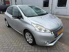 Peugeot 208 - 1.4 VTi Griffe Clima Cruise|NAVI|Leer APK