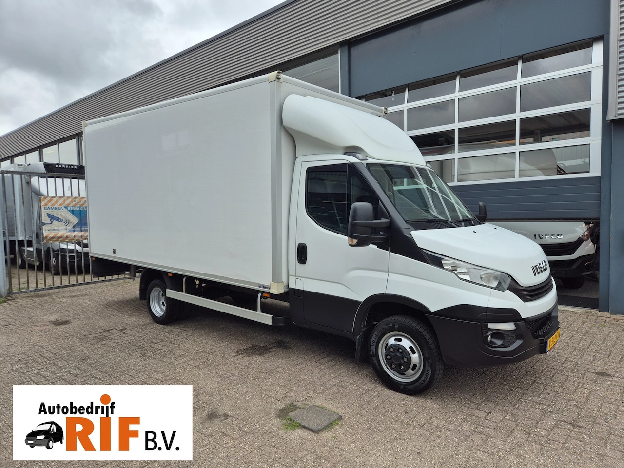Iveco Daily - 35C16 2.3D/ E6/ 22 KUB - AutoWereld.nl