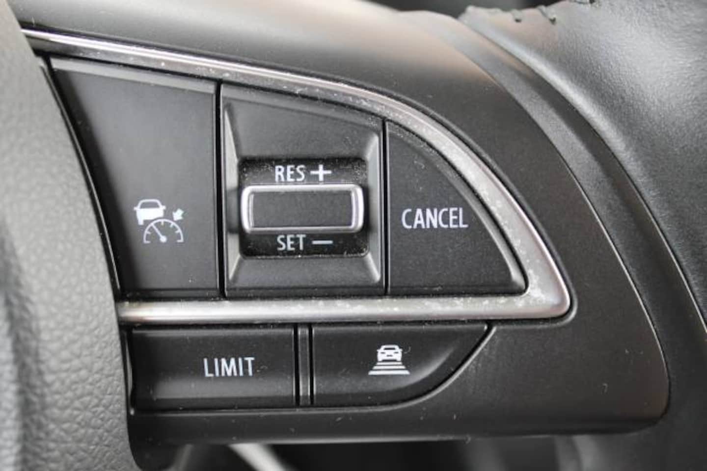 Suzuki Swift - 1.2 DualJet 83pk Smart Hybrid CVT Select