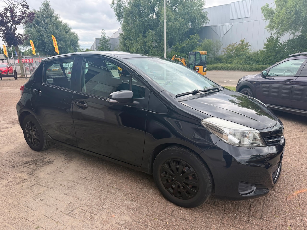 Toyota Yaris - 1.0 VVT-i Aspiration 1.0 VVT-i Aspiration - AutoWereld.nl