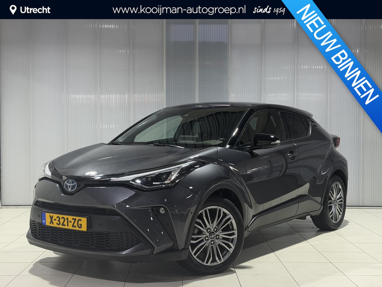 Toyota C-HR - 2.0 Hybrid Executive | Trekhaak met afneembare kogel | All Season banden | Dealer onderhou - AutoWereld.nl