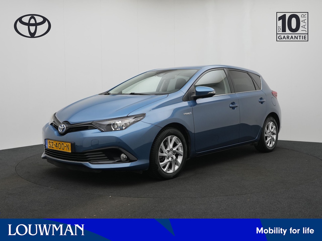 Toyota Auris - 1.8 Hybrid Energy Plus | Dealer Onderhouden | Parkeersensoren V+A | - AutoWereld.nl