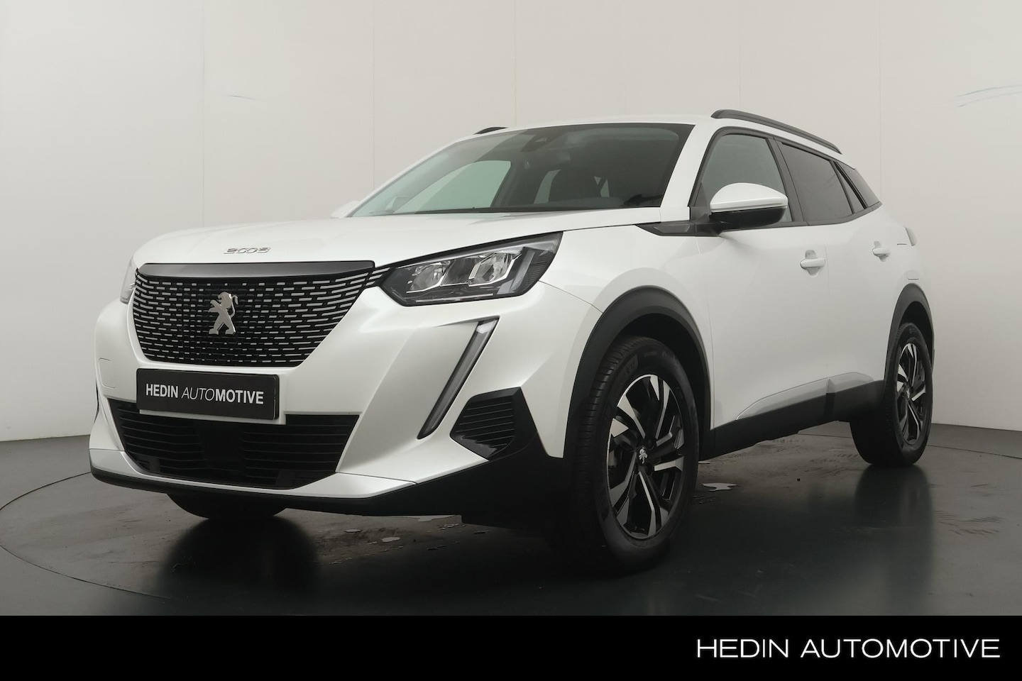 Peugeot 2008 - 1.2 130pk Allure | Cruise Control | Navigatie | Climate Controle | Parkeersensoren | - AutoWereld.nl