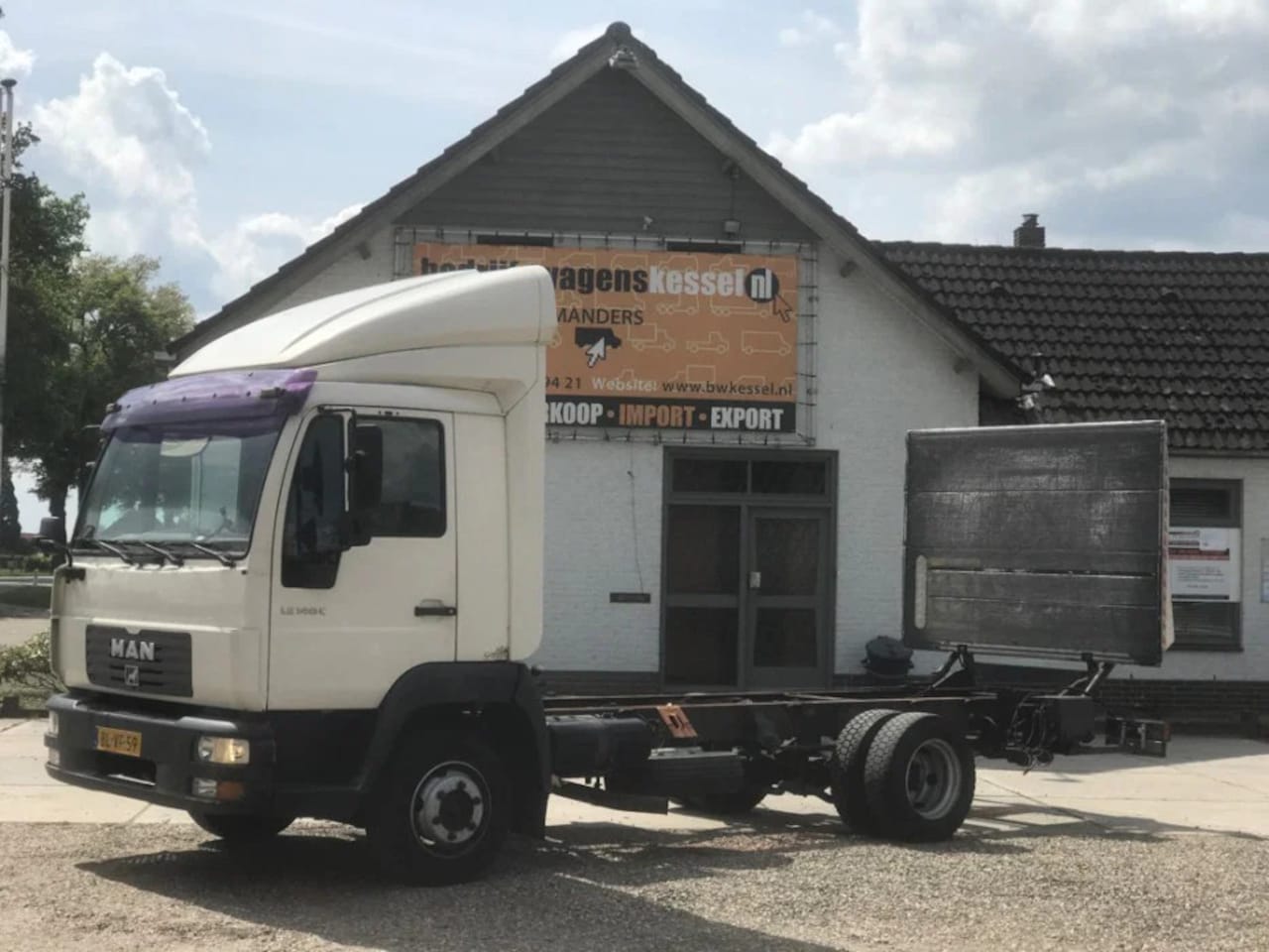 MAN LE - 8.140 Chassis Laadklep - AutoWereld.nl