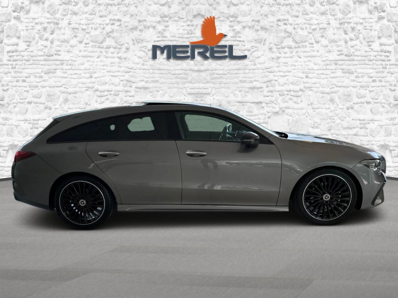 Mercedes-Benz CLA-klasse Shooting Brake - 180 Star Edition AMG Plus | Pano | 19 inch | HUD | Keyless | Memory | Sfeerverlichting