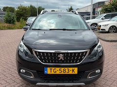 Peugeot 2008 - 1.2 PureTech Allure