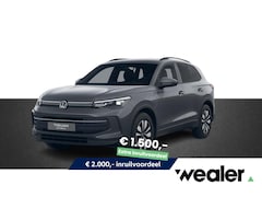 Volkswagen Tiguan - Limited Edition 1.5 eHybrid 150 kW / 204 PK DSG | Trekhaak wegklapbaar | Design pakket dar