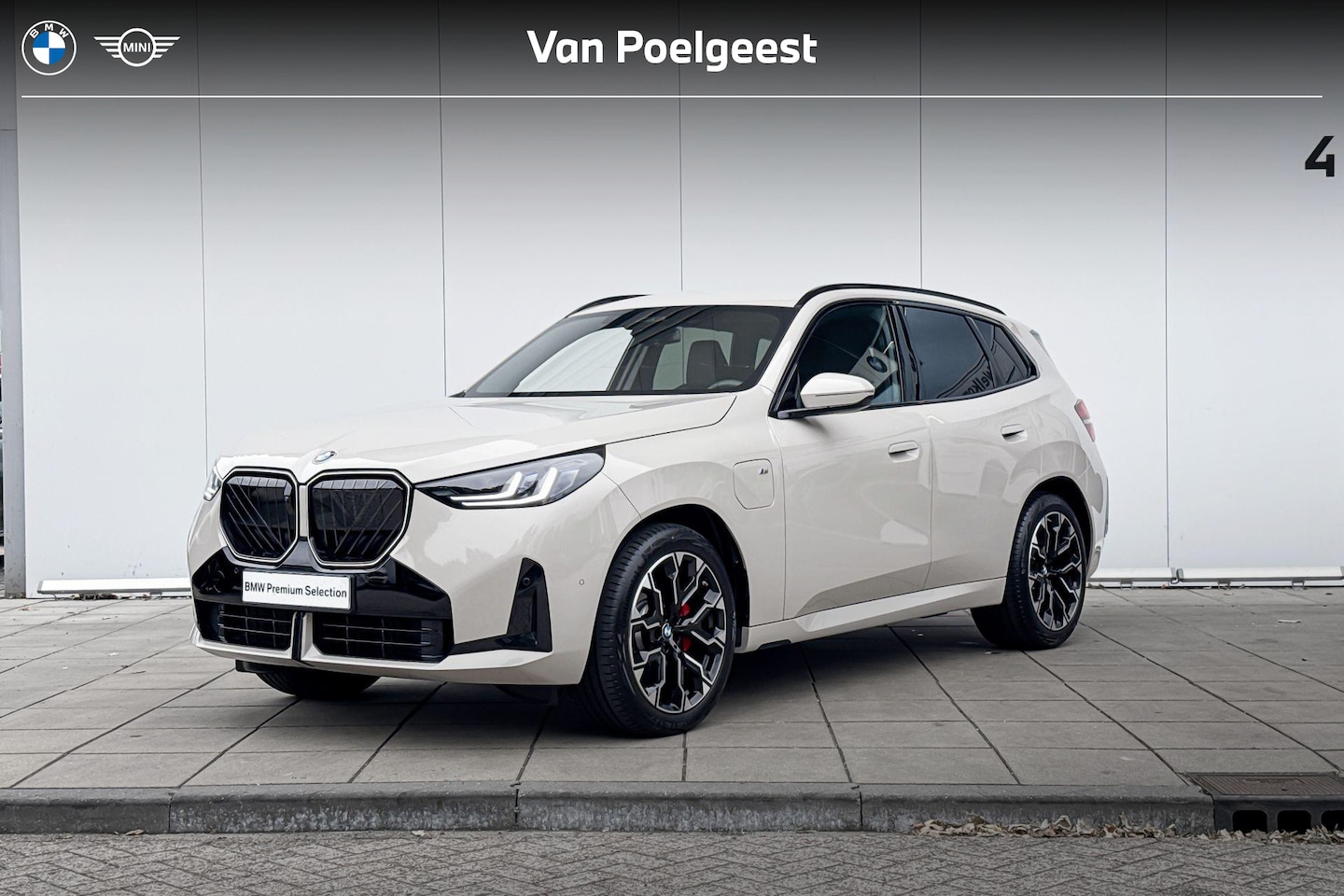 BMW X3 - 30e xDrive M-Sport Pro / Driving Assistant Professional / Harman Kardon / Head-Up / Parkin - AutoWereld.nl