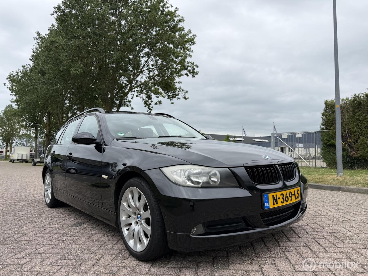 BMW 3-serie Touring - 318i Business Line Panoramadak Stoel Ver - AutoWereld.nl