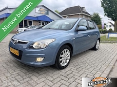Hyundai i30 - 1.6i i-Drive Cool Clima Apple CarPlay