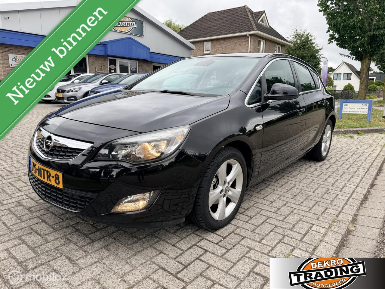 Opel Astra - 1.6 Sport clima trekhaak stoelverwarming - AutoWereld.nl