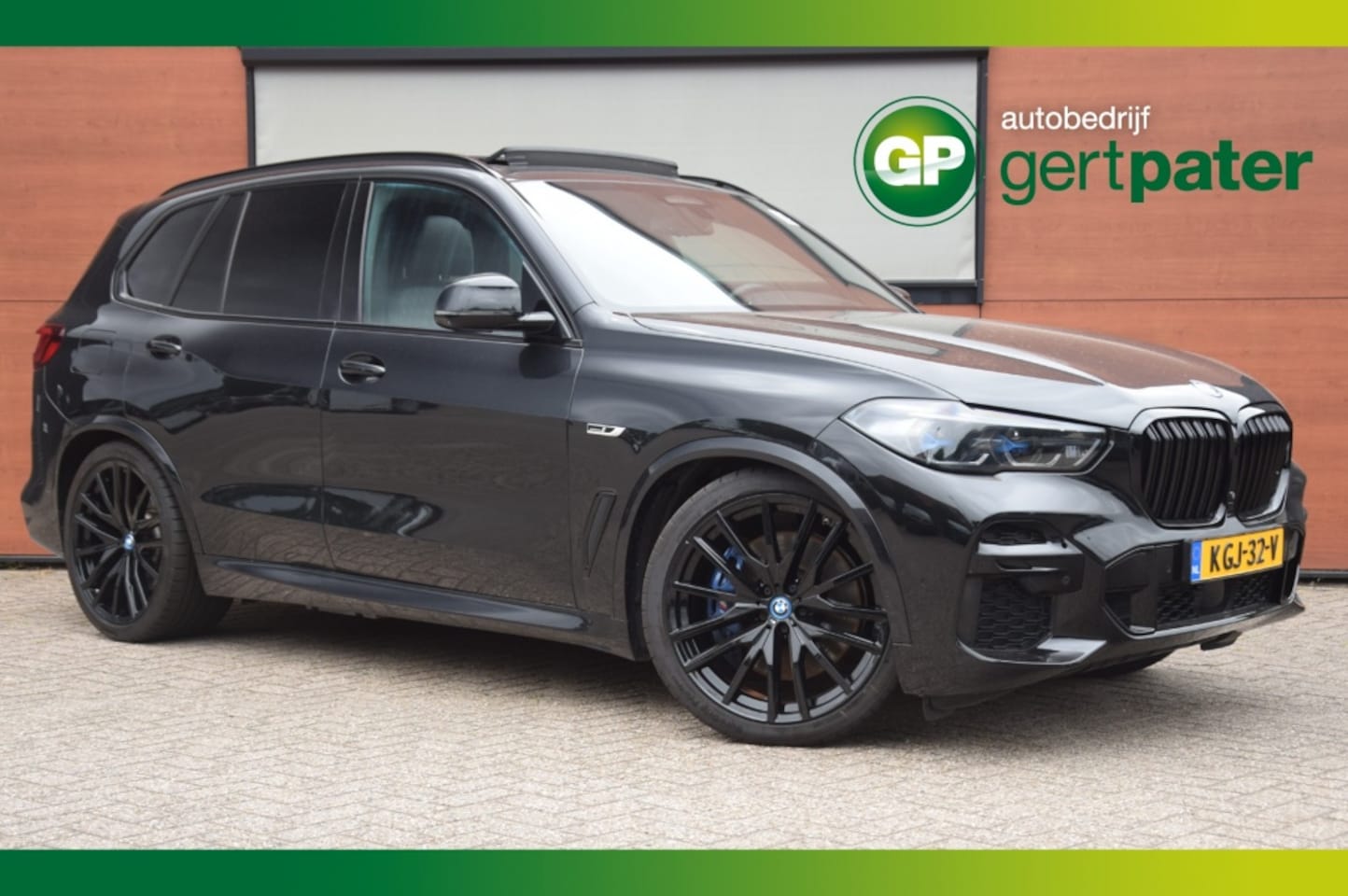 BMW X5 - xDrive45e M-Sport Pano/Laser/22"/H&K/AdaptiveCruise/HeadUp/SOH96 - AutoWereld.nl