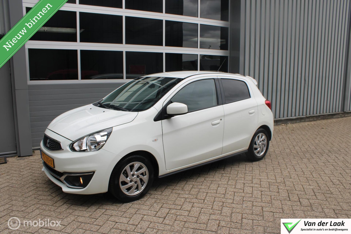 Mitsubishi Space Star - 1.0 Active NL Auto Boekjes | Navigatie | Sportvelgen. - AutoWereld.nl