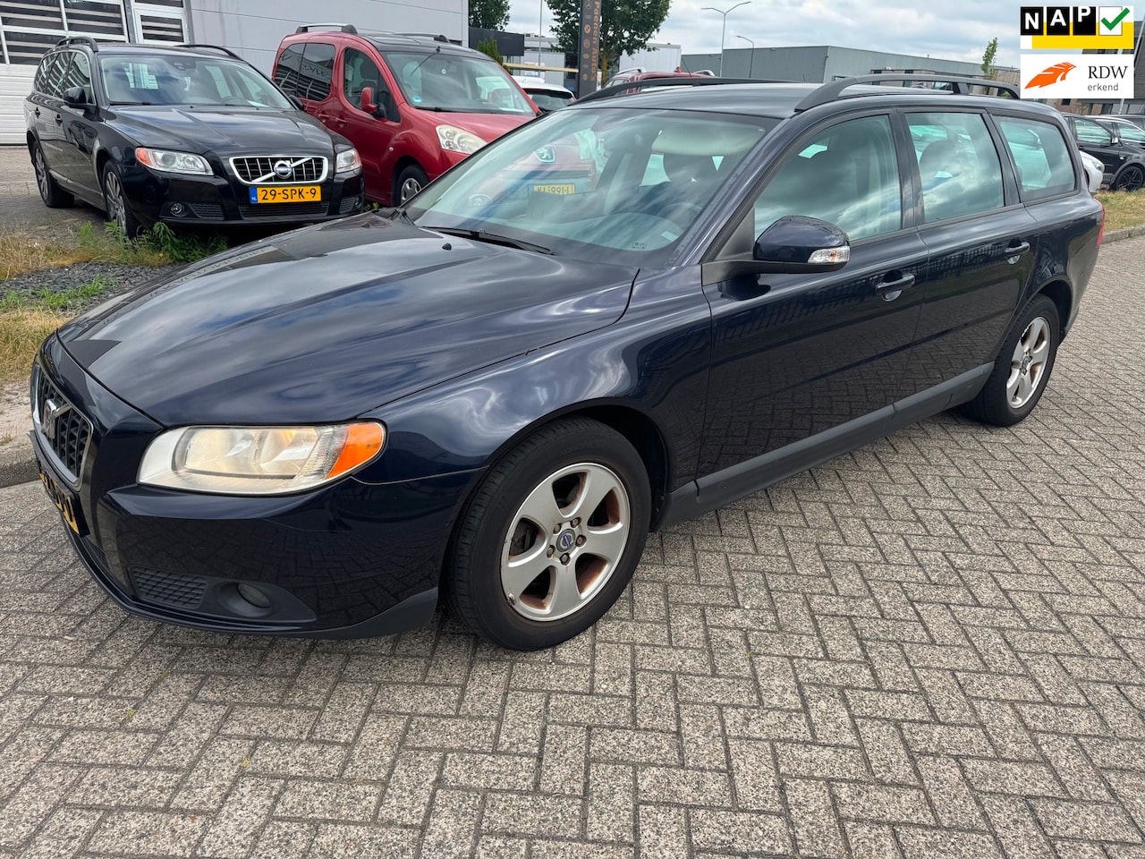 Volvo V70 - 2.0D Kinetic 2.0D Kinetic - AutoWereld.nl