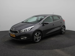 Kia Cee'd - 1.6 GDI BusinessLine | Trekhaak | Stoelverwarming | Nav/Cruise | Camera | Xenon