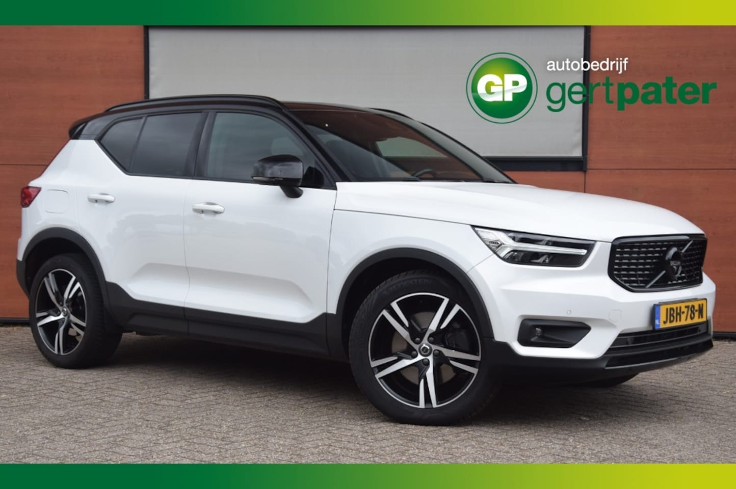 Volvo XC40 - 1.5 T5 Recharge R-Design Pano/Trekhaak/Camera/HarmanKardon - AutoWereld.nl