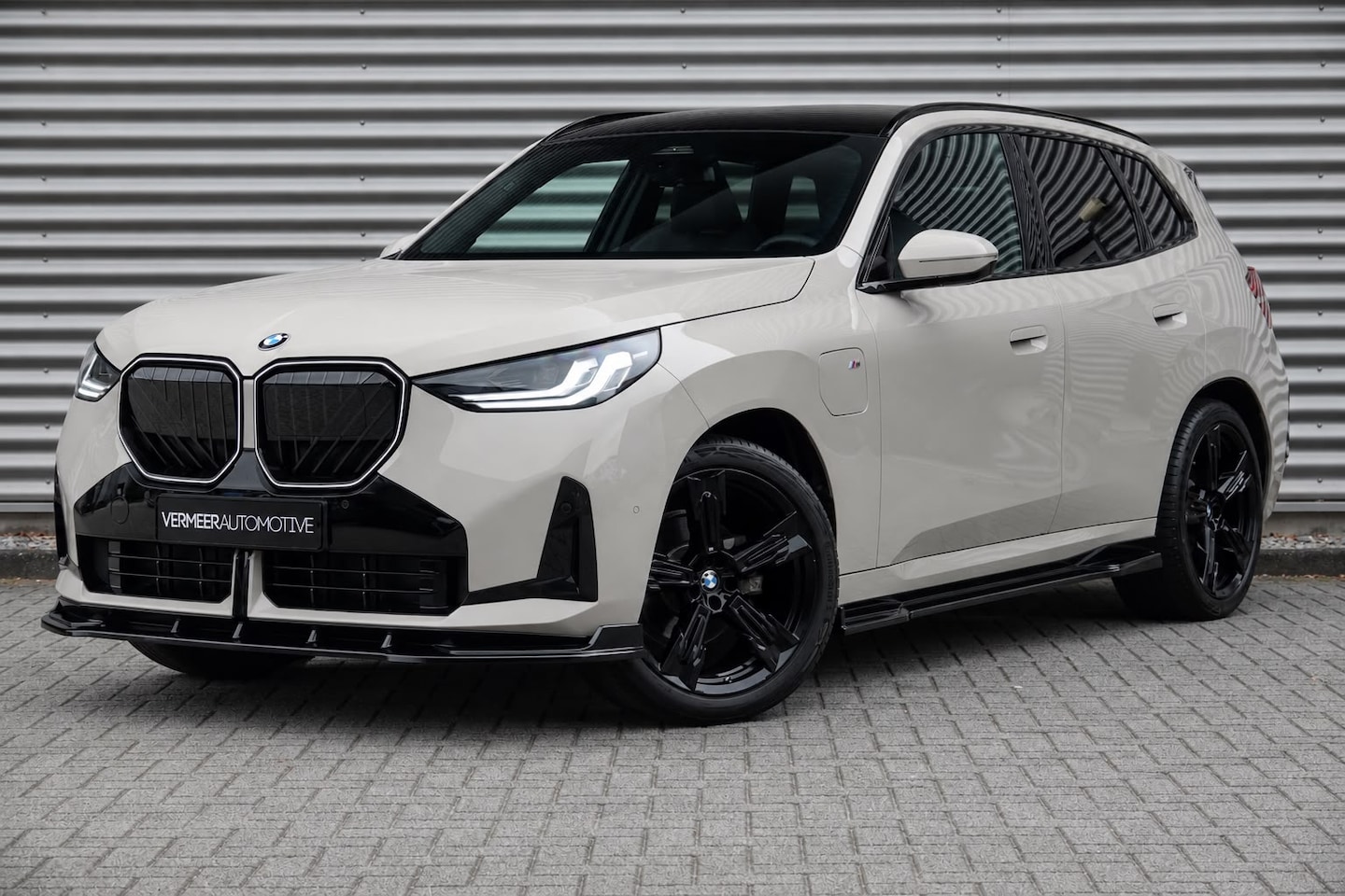 BMW X3 - 30e xDrive M Sport | Panodak | Trekhaak | Memory | Driving Assistant | 21 Inch | Iconic Gl - AutoWereld.nl